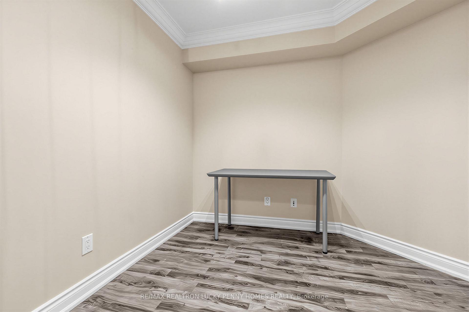 Photo 16 of Unit 1555, 23 Cox Boulevard, Markham, Unionville — HOMEH