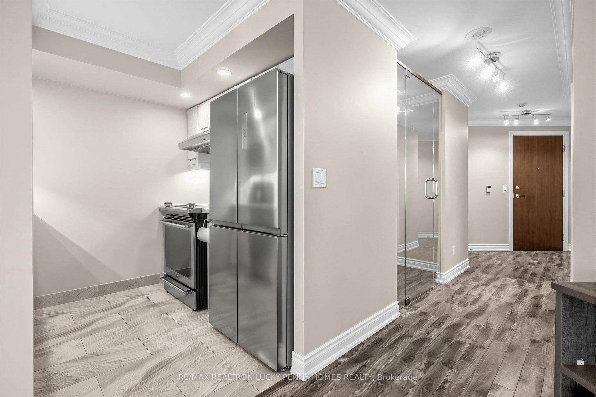 Photo 23 of Unit 1555, 23 Cox Boulevard, Markham, Unionville — HOMEH