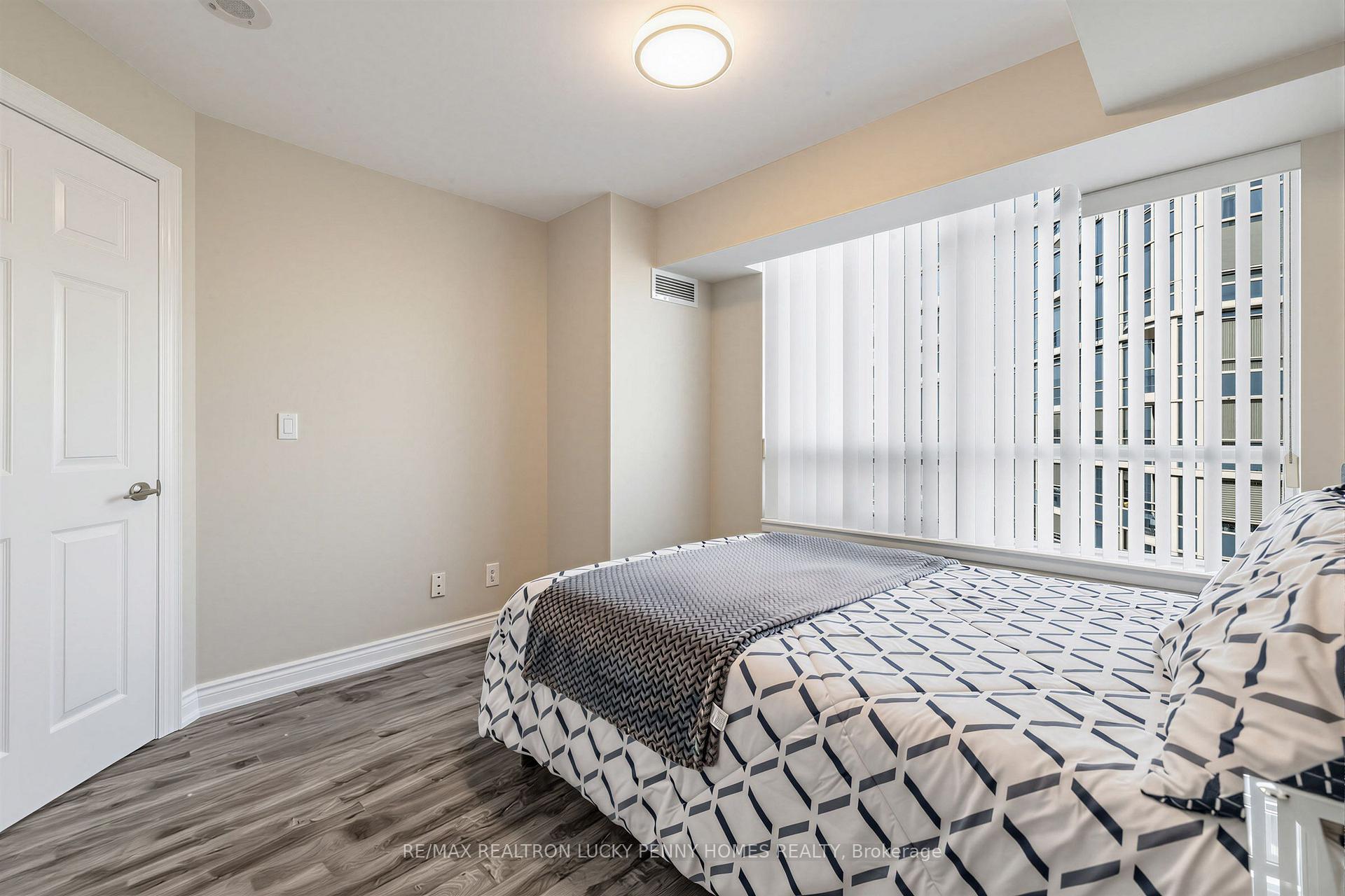 Photo 30 of Unit 1555, 23 Cox Boulevard, Markham, Unionville — HOMEH