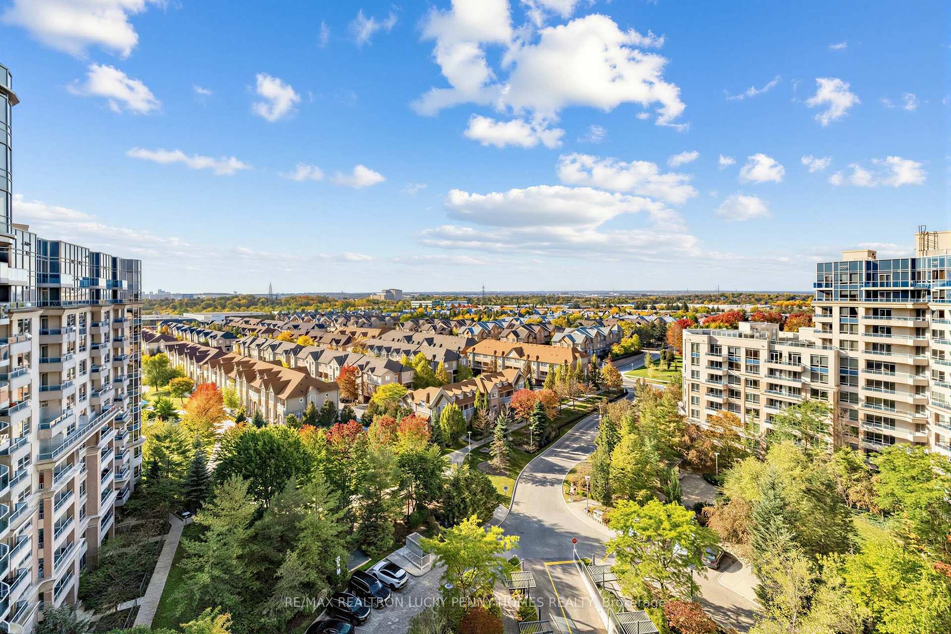 Photo 33 of Unit 1555, 23 Cox Boulevard, Markham, Unionville — HOMEH