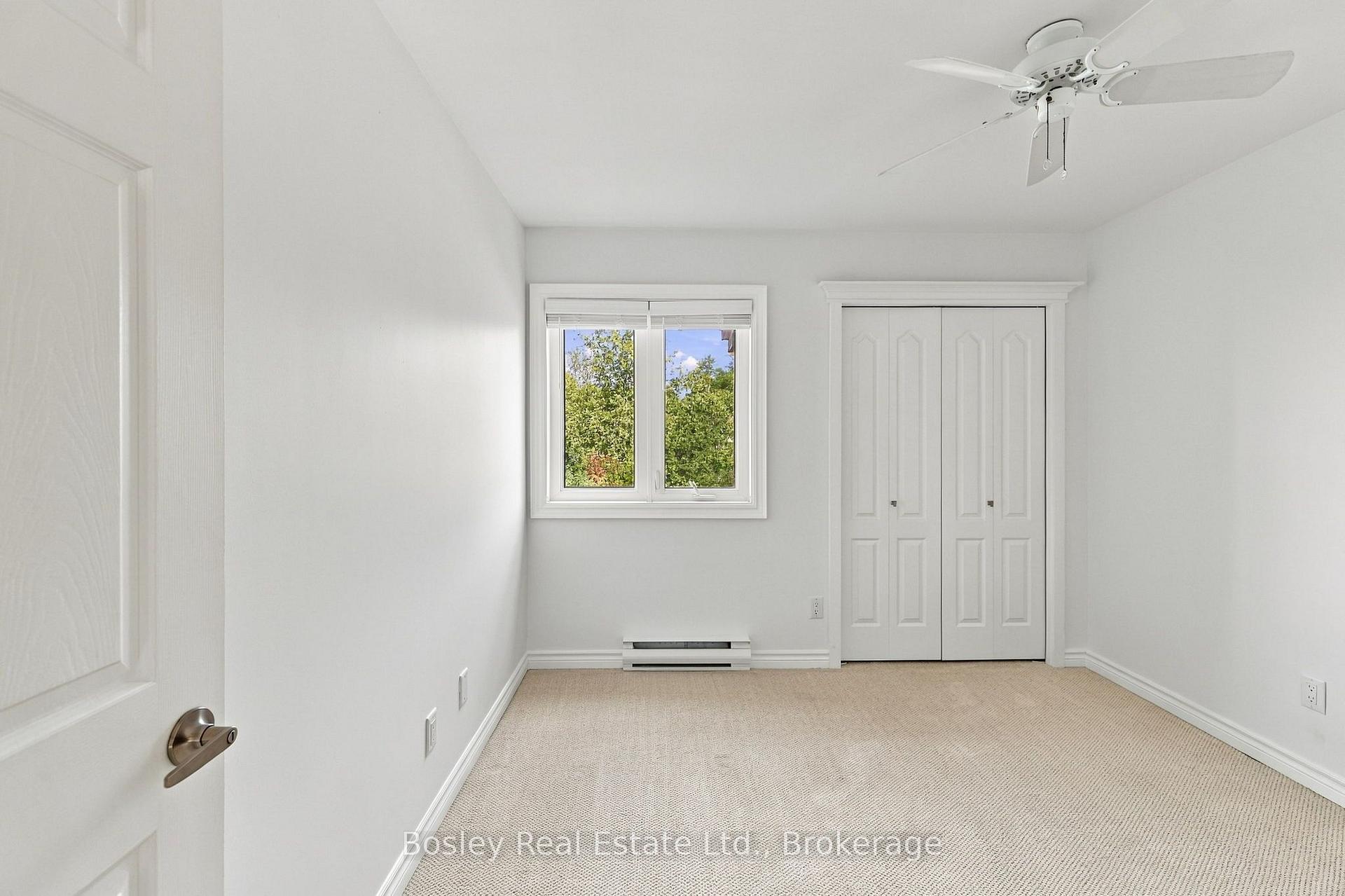 Photo 23 of 552 Oxbow Crescent, Collingwood — HOMEH