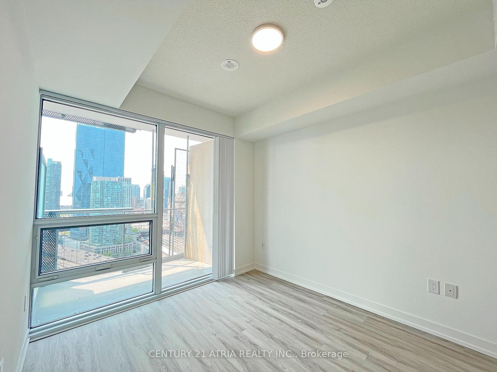 Photo 11 of Unit 3116, 55 Cooper Street S, Toronto, Waterfront Communities — HOMEH
