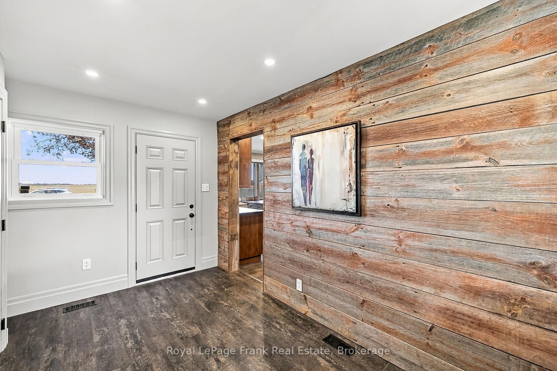 Photo 7 of 170 7A Highway, Kawartha Lakes, Manvers — HOMEH