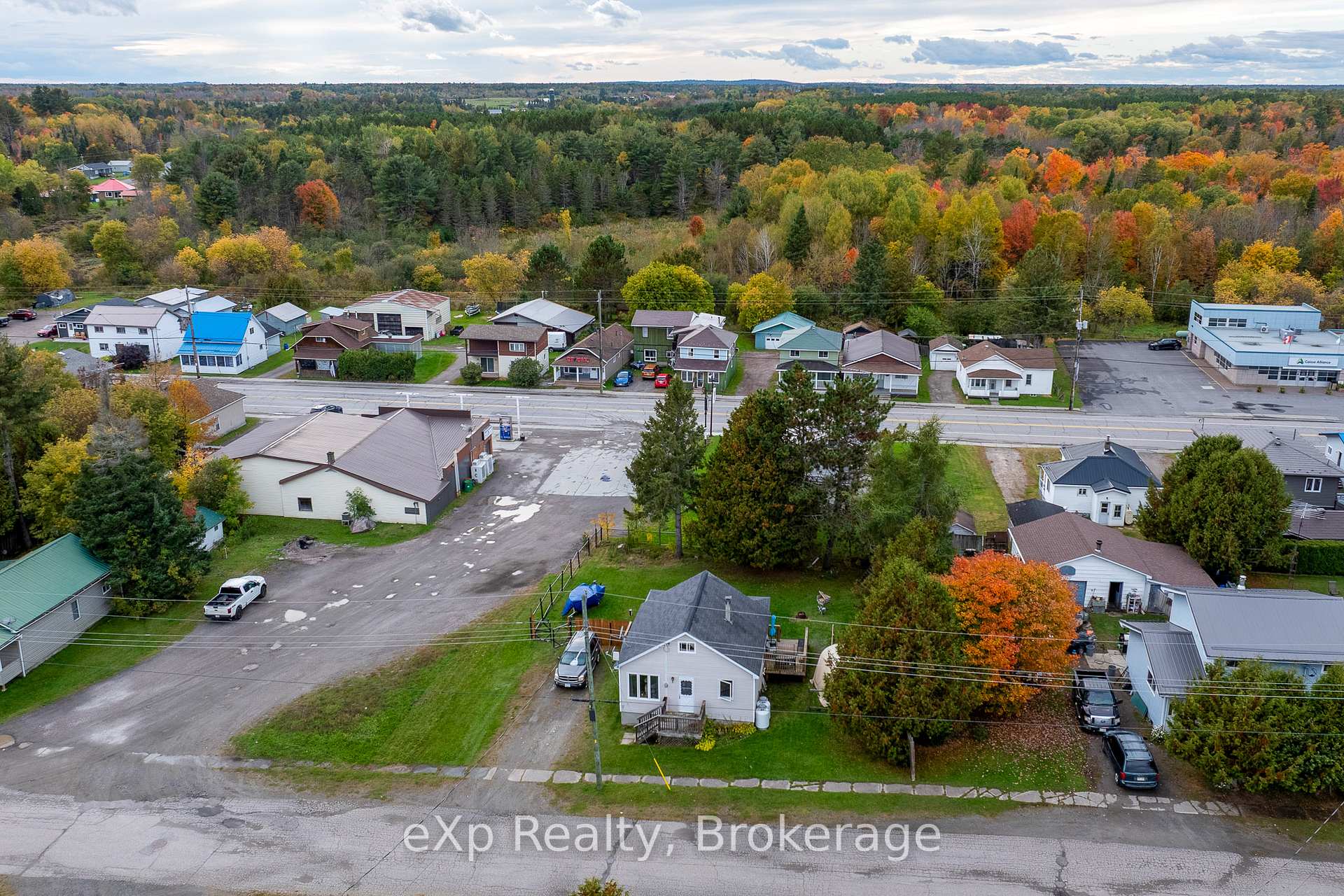 Photo 27 of 29 Dollard Street, French River — HOMEH