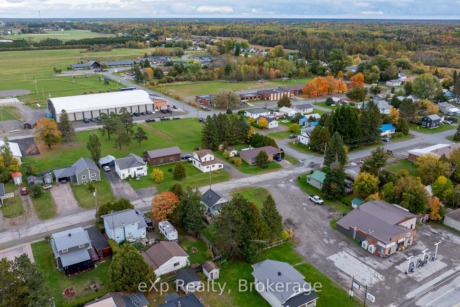 Photo 30 of 29 Dollard Street, French River — HOMEH