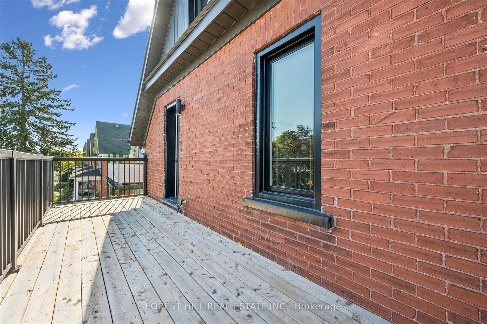 Photo 28 of 121 Park Street, Kitchener, Cherry Hill — HOMEH