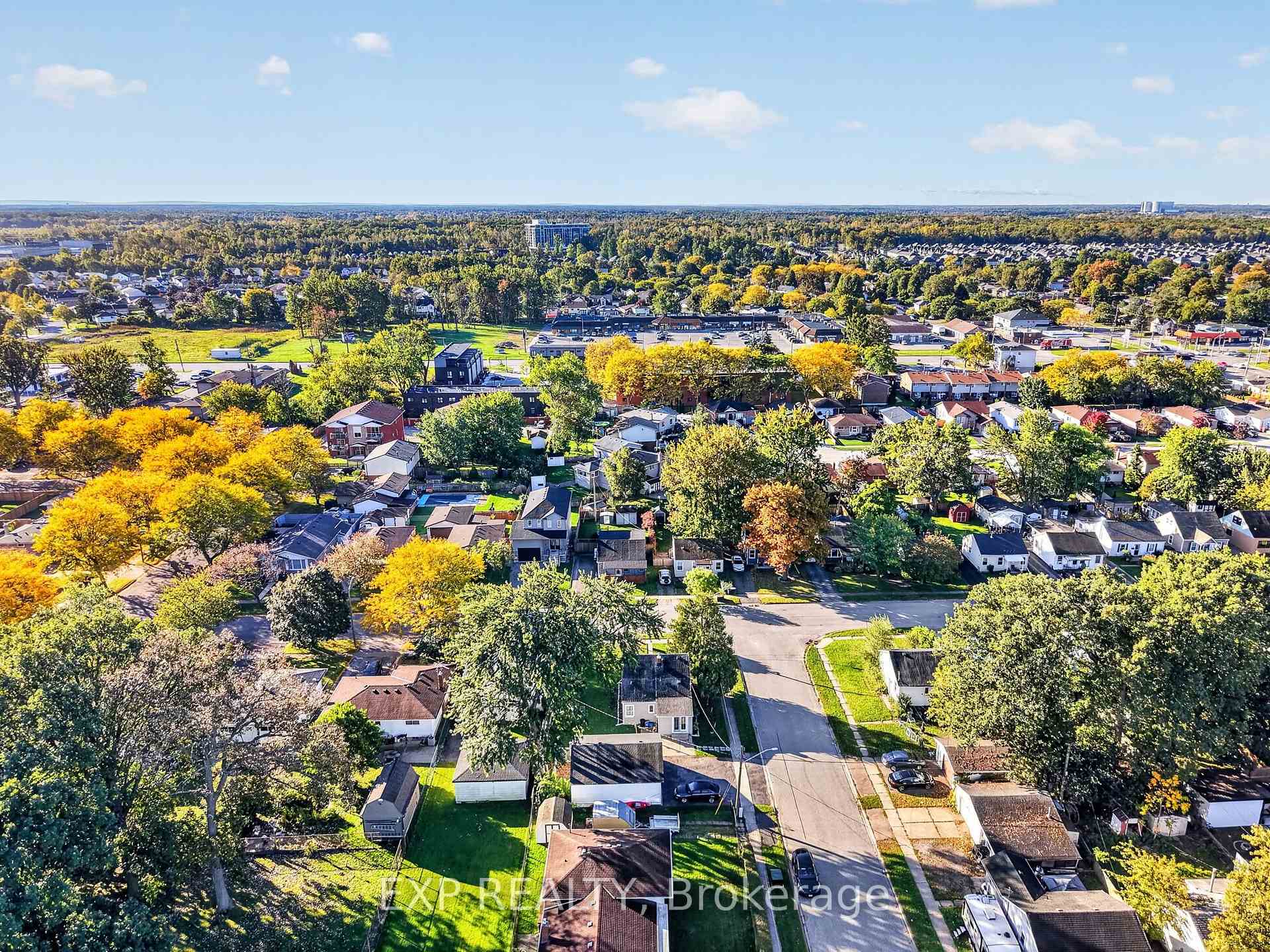 Photo 47 of 6063 Cadham Street, Niagara Falls, Arad/Fallsview — HOMEH
