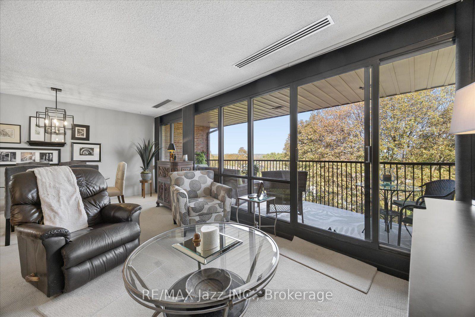 Photo 12 of Unit 405, 337 Simcoe Street N, Oshawa, O'Neill — HOMEH
