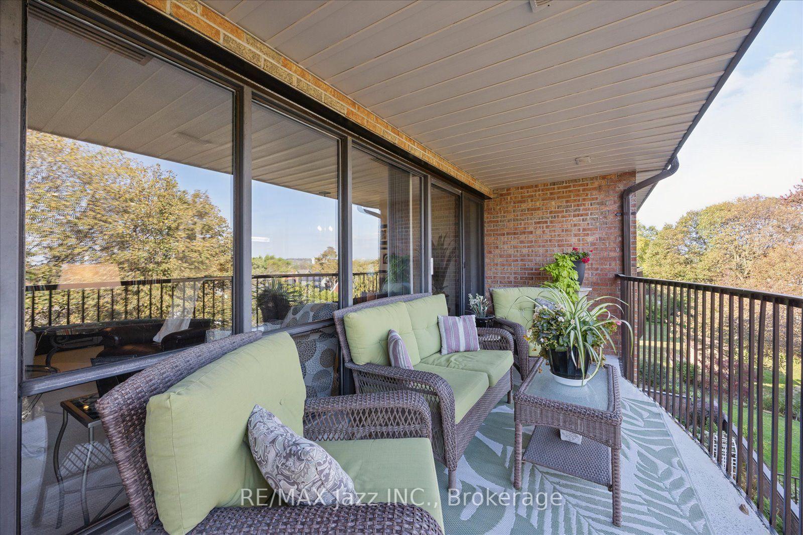 Photo 14 of Unit 405, 337 Simcoe Street N, Oshawa, O'Neill — HOMEH