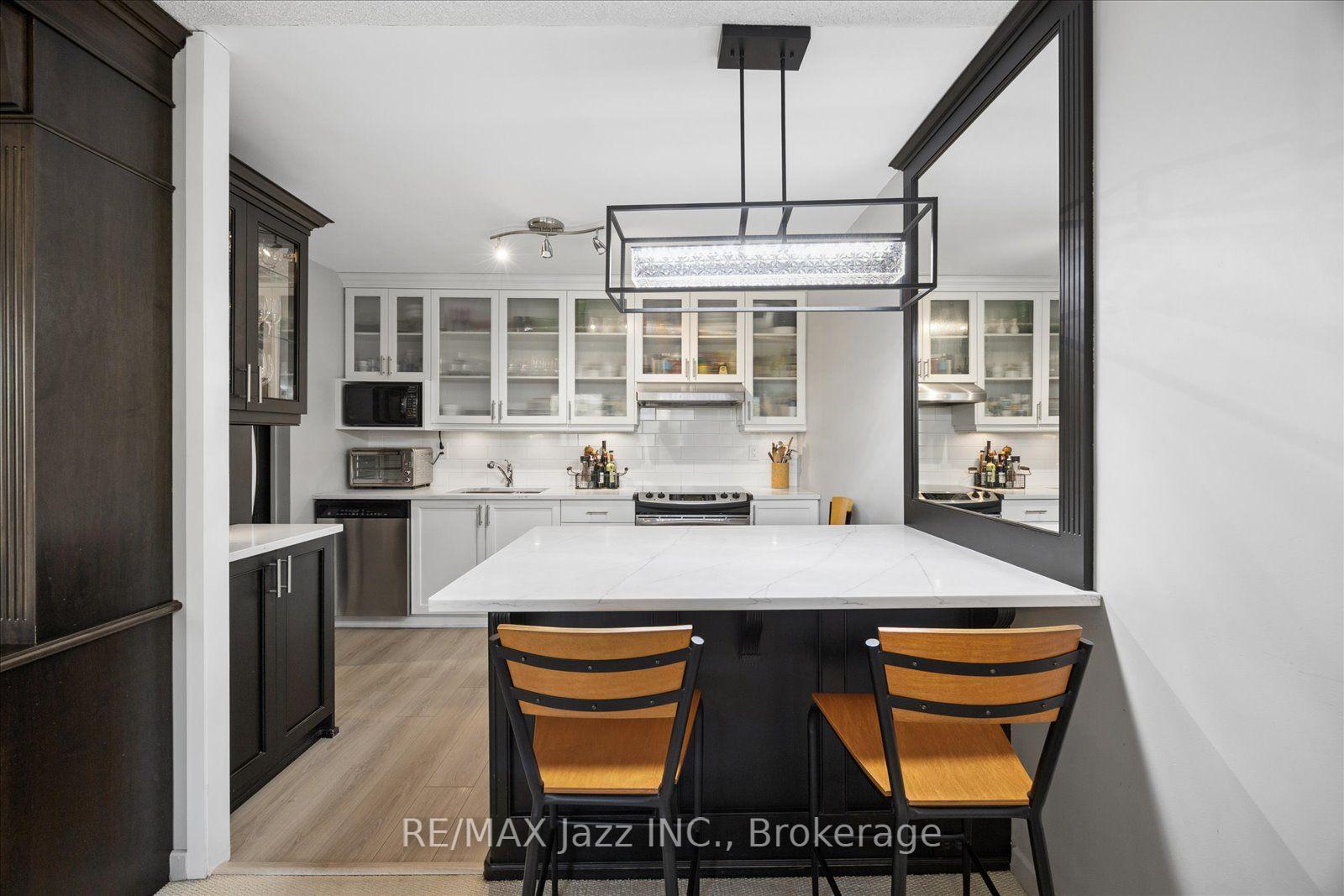 Photo 20 of Unit 405, 337 Simcoe Street N, Oshawa, O'Neill — HOMEH