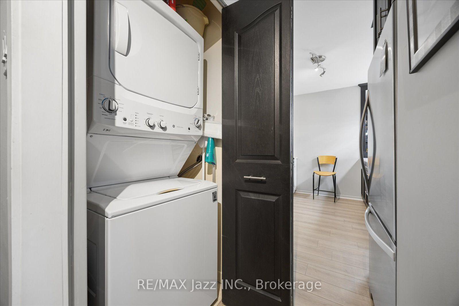 Photo 26 of Unit 405, 337 Simcoe Street N, Oshawa, O'Neill — HOMEH