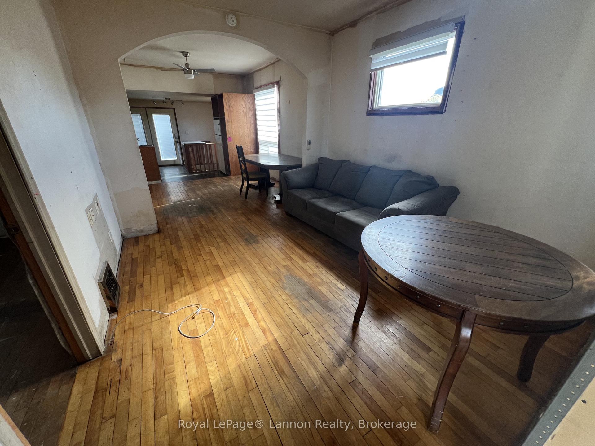 Photo 12 of 1612 Crawford Avenue, Thunder Bay, Westfort — HOMEH