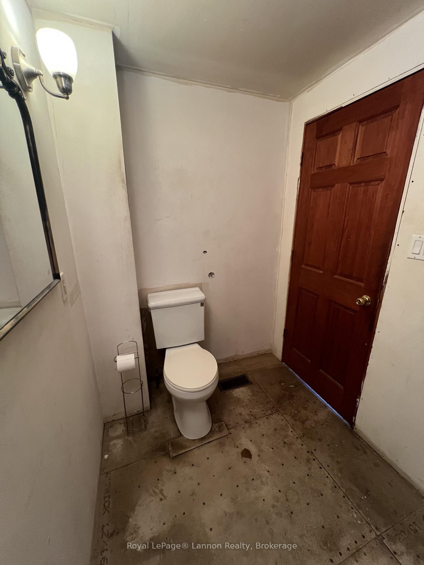 Photo 30 of 1612 Crawford Avenue, Thunder Bay, Westfort — HOMEH