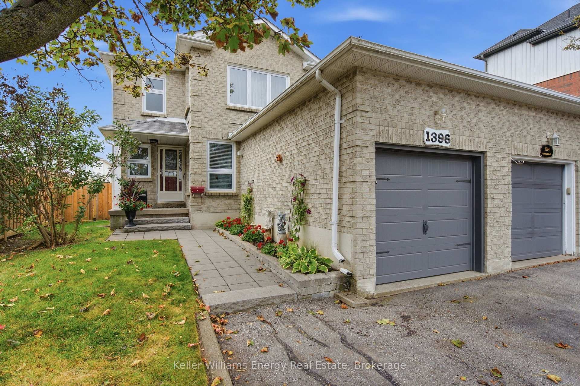 Photo 2 of 1396 Park Road S, Oshawa, Lakeview — HOMEH