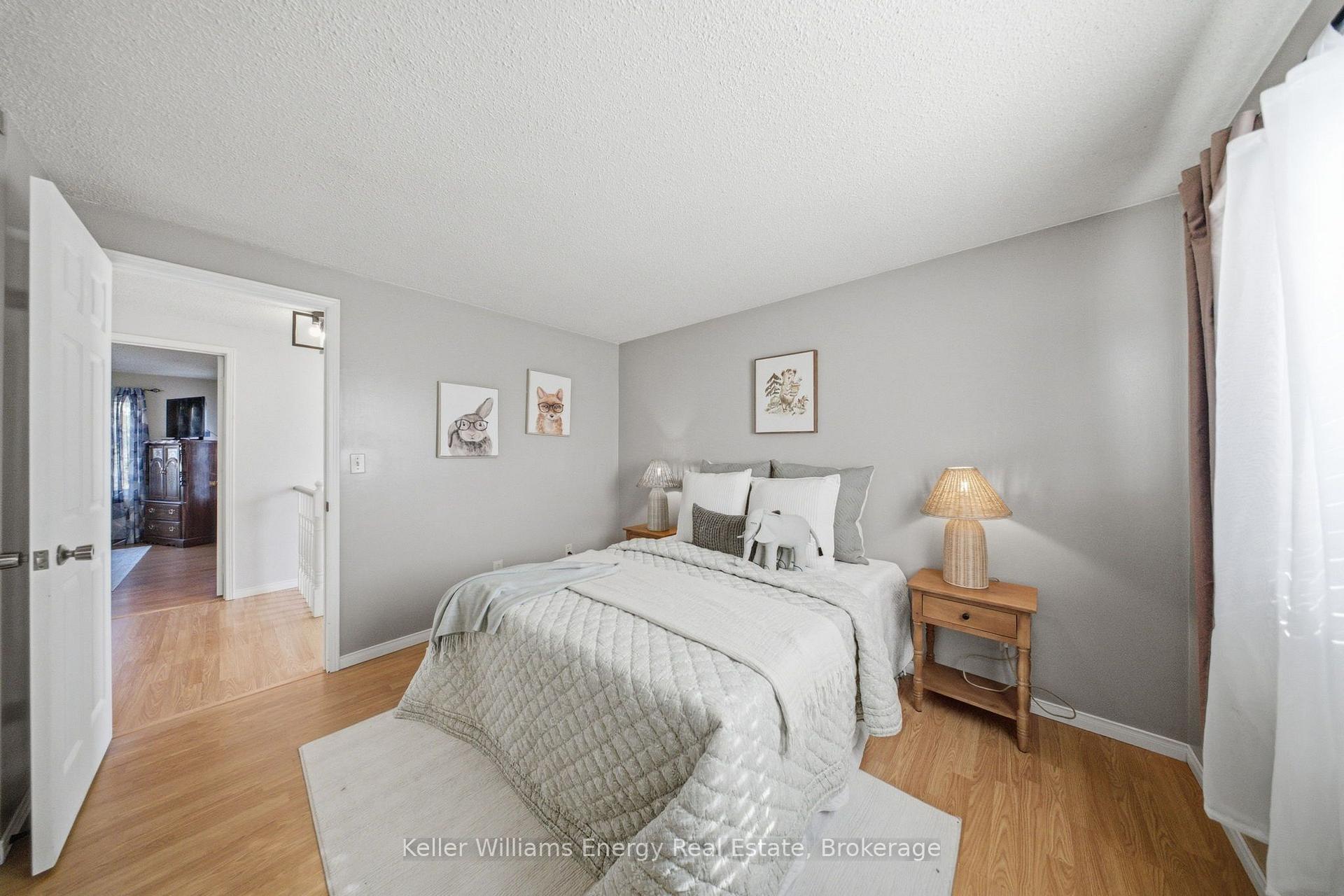 Photo 25 of 1396 Park Road S, Oshawa, Lakeview — HOMEH