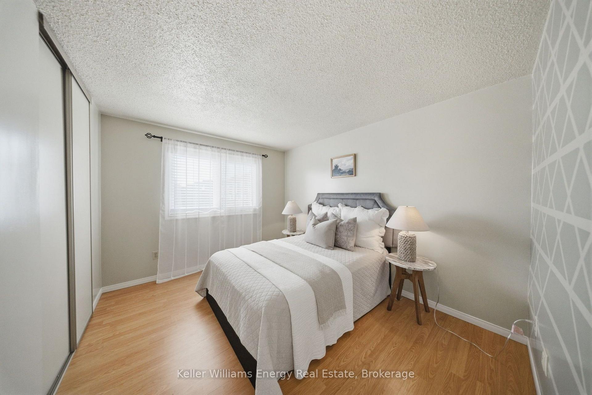 Photo 26 of 1396 Park Road S, Oshawa, Lakeview — HOMEH