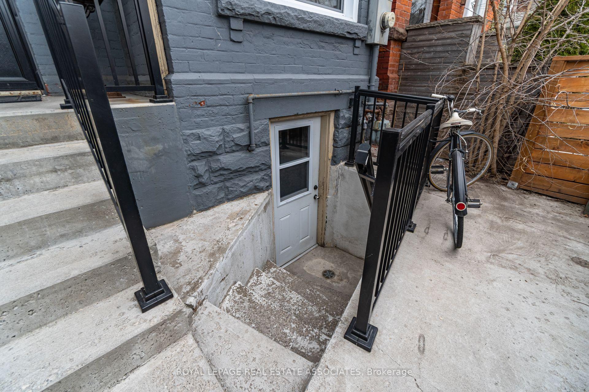 Photo 3 of Unit 3, 274 Ossington Avenue, Toronto, Trinity-Bellwoods — HOMEH