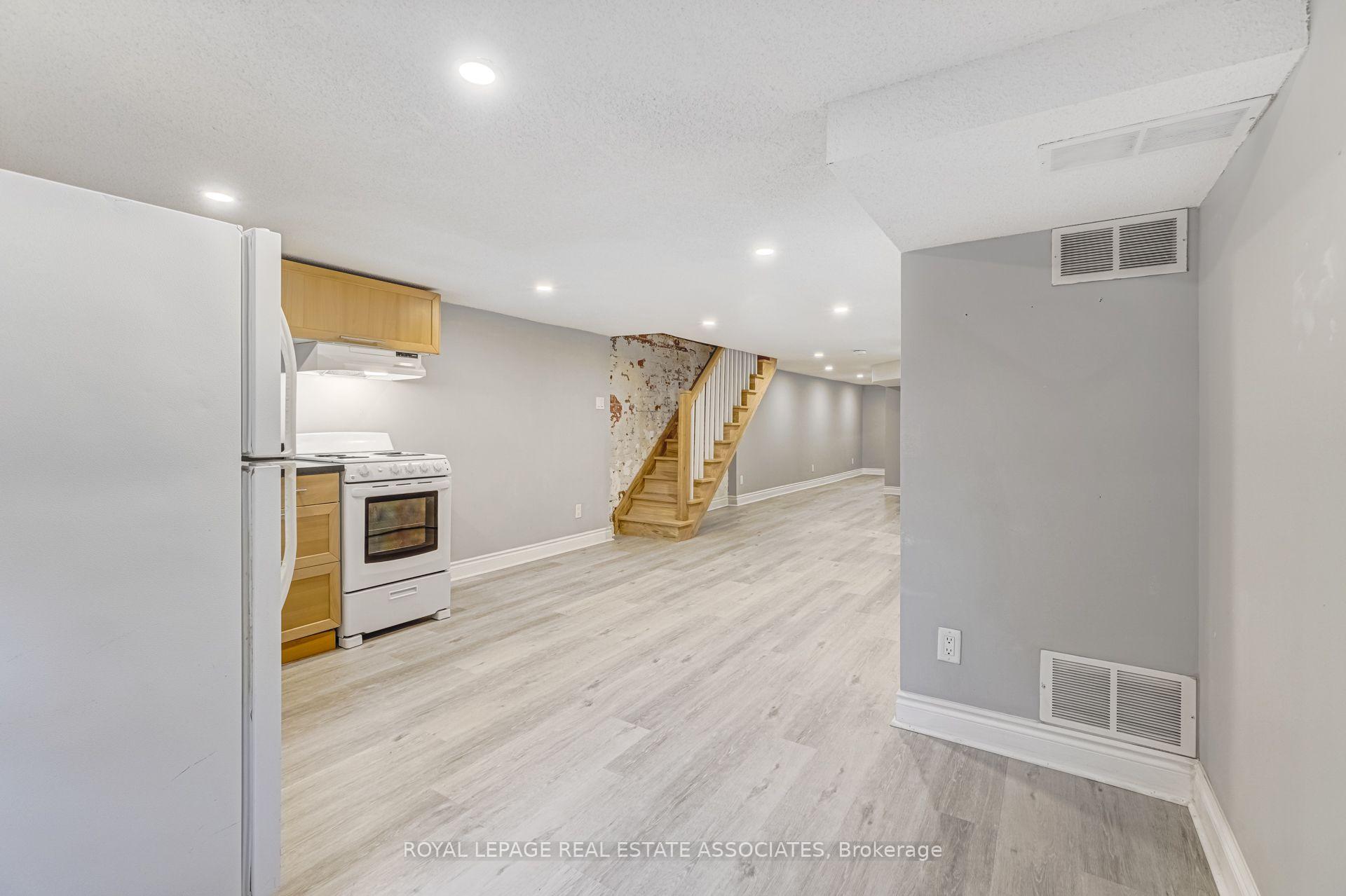 Photo 6 of Unit 3, 274 Ossington Avenue, Toronto, Trinity-Bellwoods — HOMEH