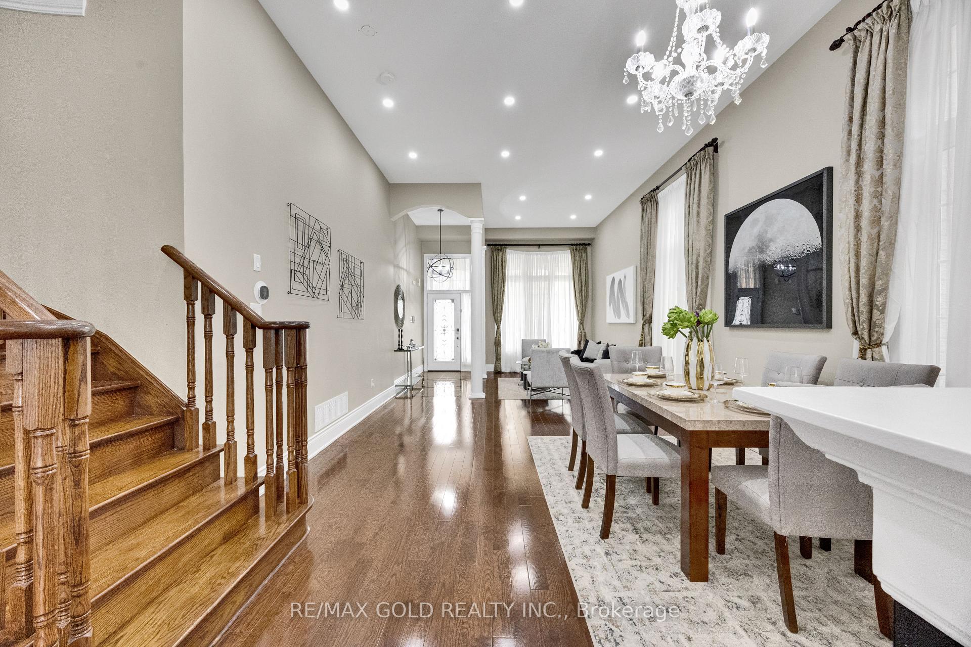 Photo 7 of 120 Watsonbrook Drive, Brampton, Sandringham-Wellington — HOMEH