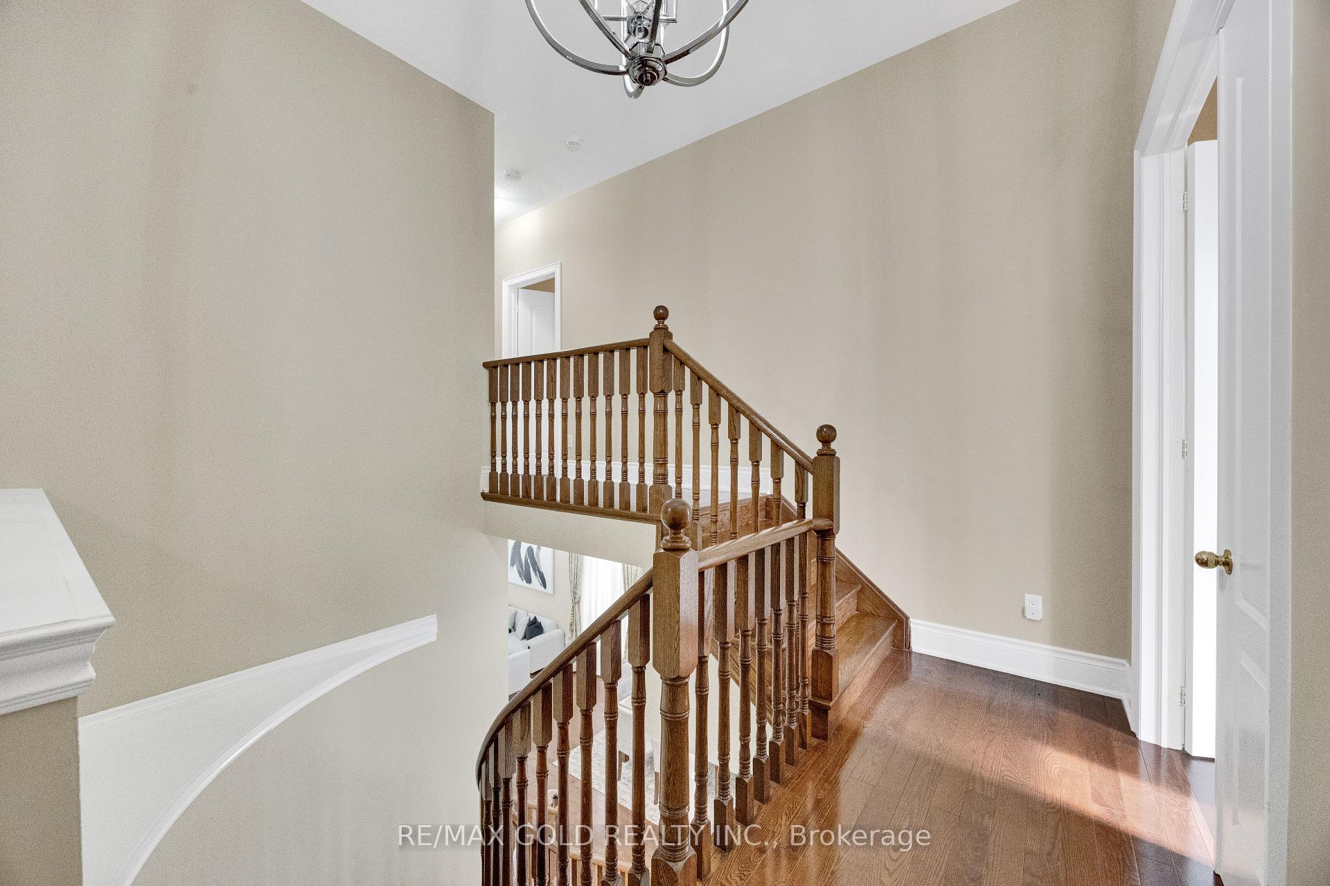 Photo 21 of 120 Watsonbrook Drive, Brampton, Sandringham-Wellington — HOMEH
