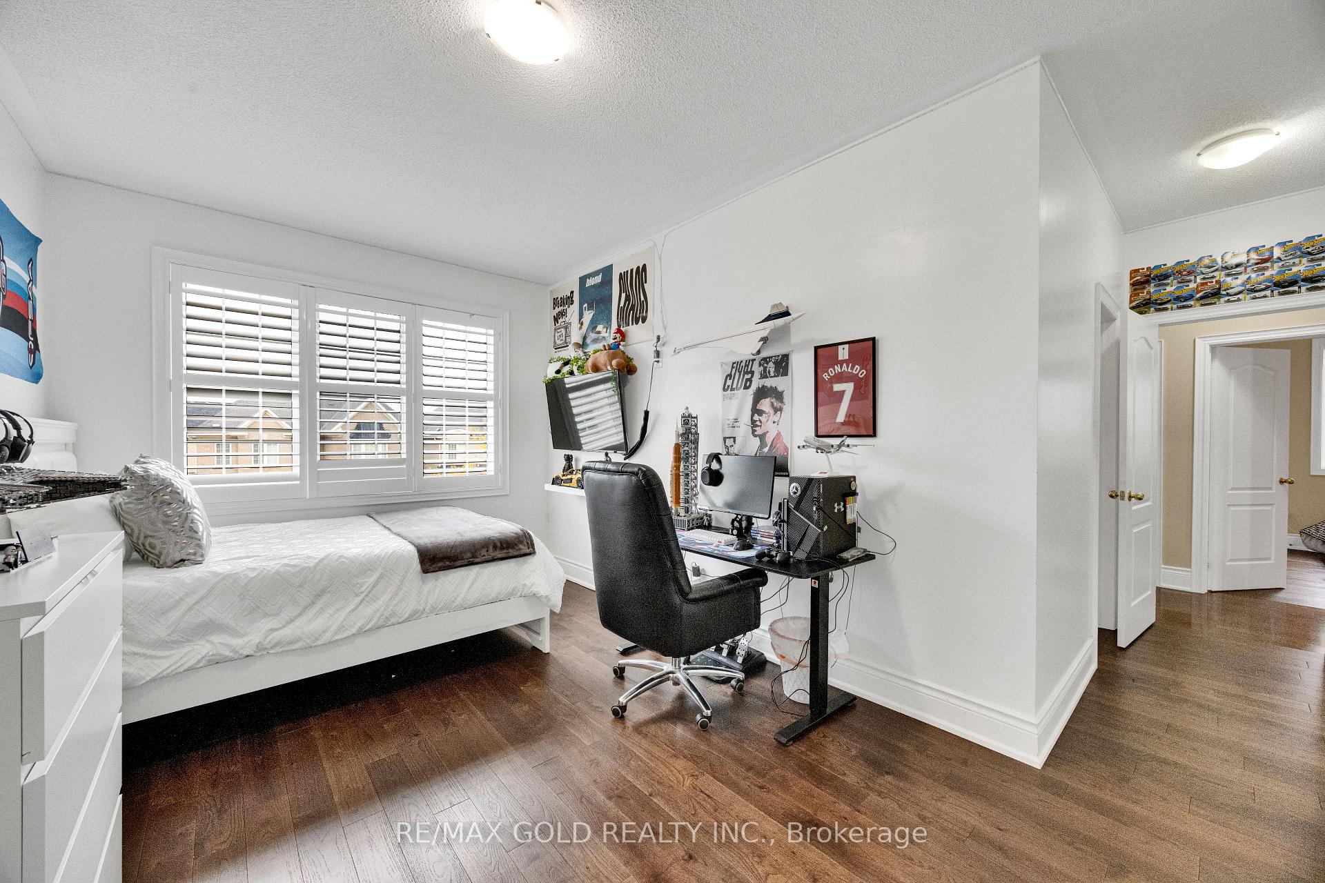 Photo 36 of 120 Watsonbrook Drive, Brampton, Sandringham-Wellington — HOMEH