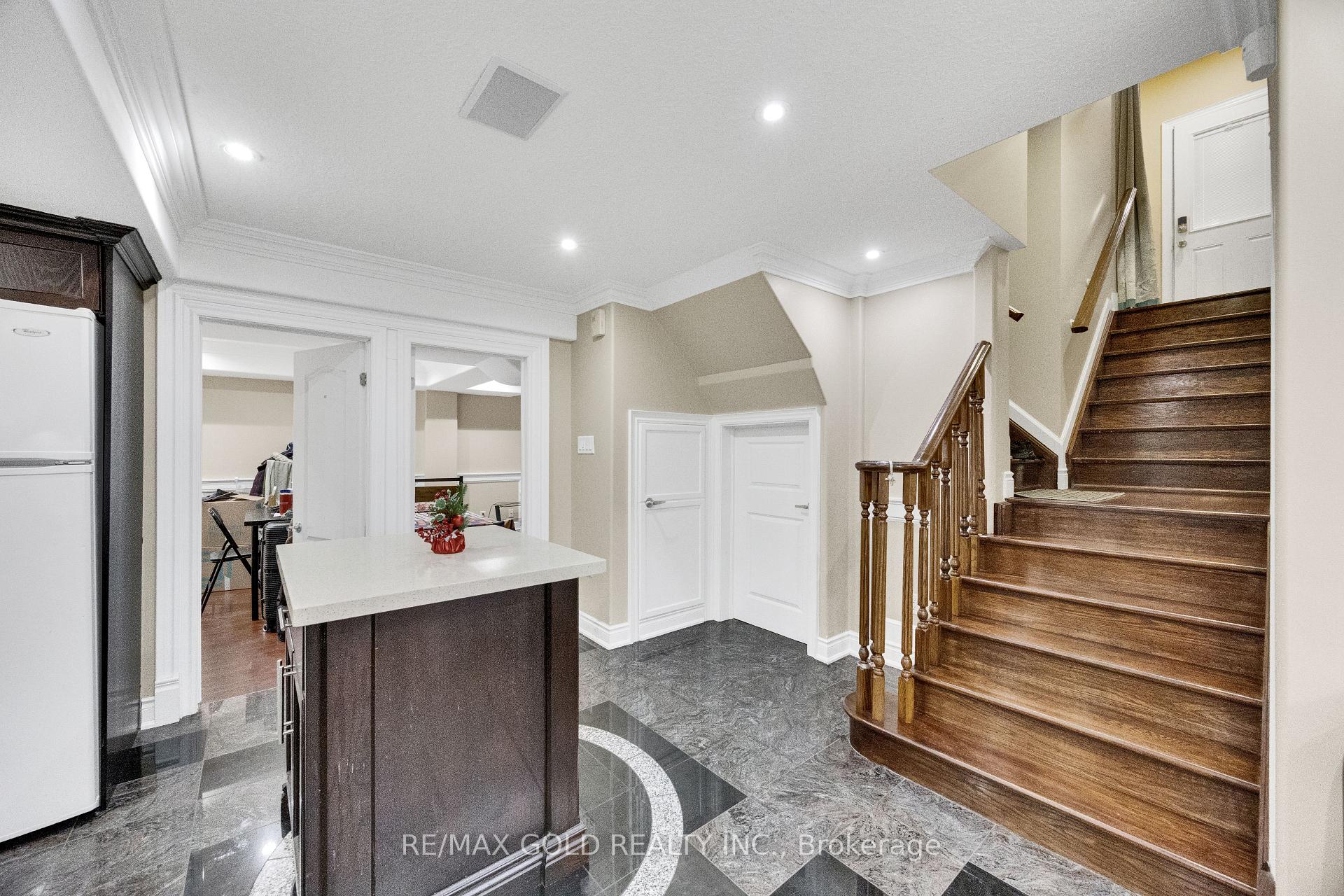Photo 39 of 120 Watsonbrook Drive, Brampton, Sandringham-Wellington — HOMEH