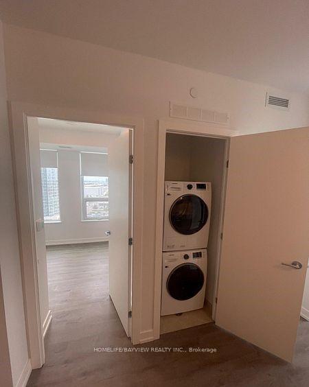 Photo 6 of Unit 1402, 5 Meadowdale Road, Vaughan, Vaughan Corporate Centre — HOMEH