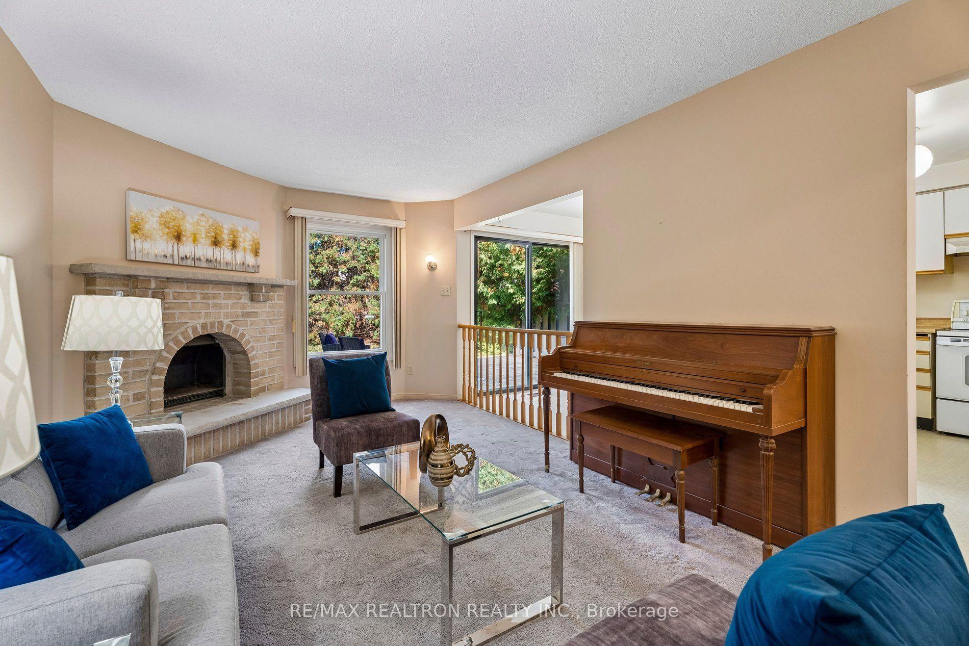 Photo 16 of 87 Peevers Crescent, Newmarket, Glenway Estates — HOMEH