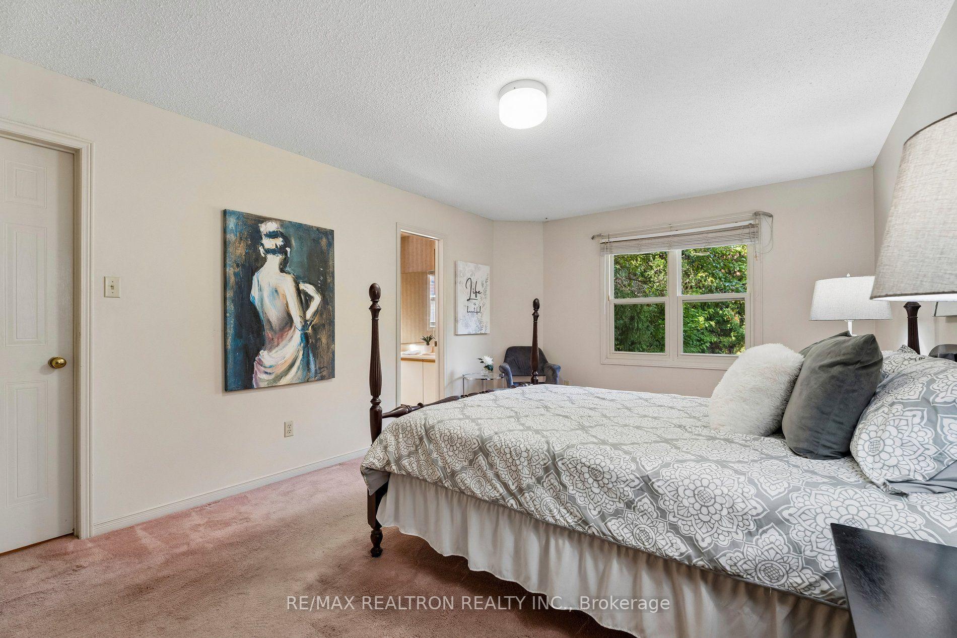 Photo 23 of 87 Peevers Crescent, Newmarket, Glenway Estates — HOMEH