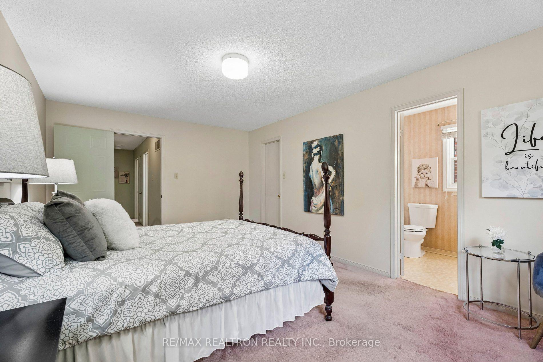 Photo 25 of 87 Peevers Crescent, Newmarket, Glenway Estates — HOMEH