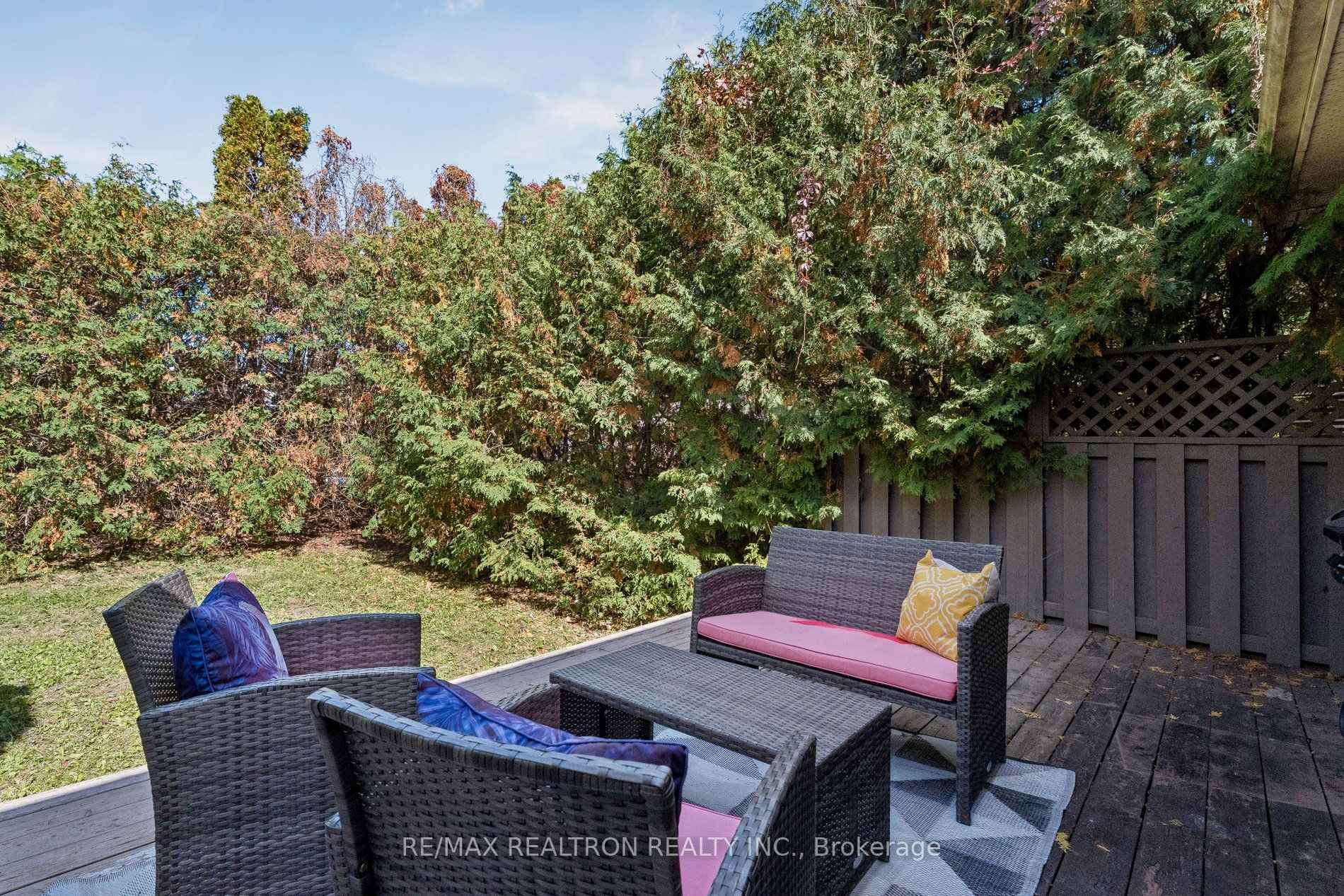Photo 38 of 87 Peevers Crescent, Newmarket, Glenway Estates — HOMEH
