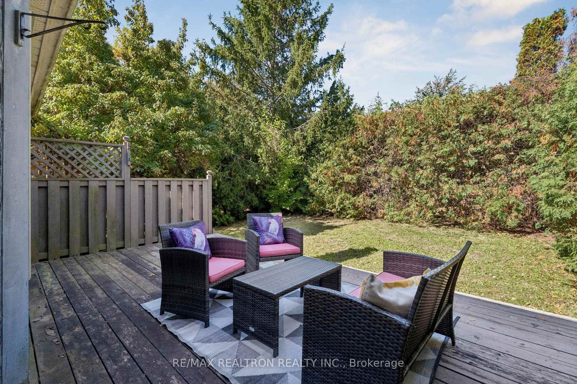 Photo 40 of 87 Peevers Crescent, Newmarket, Glenway Estates — HOMEH