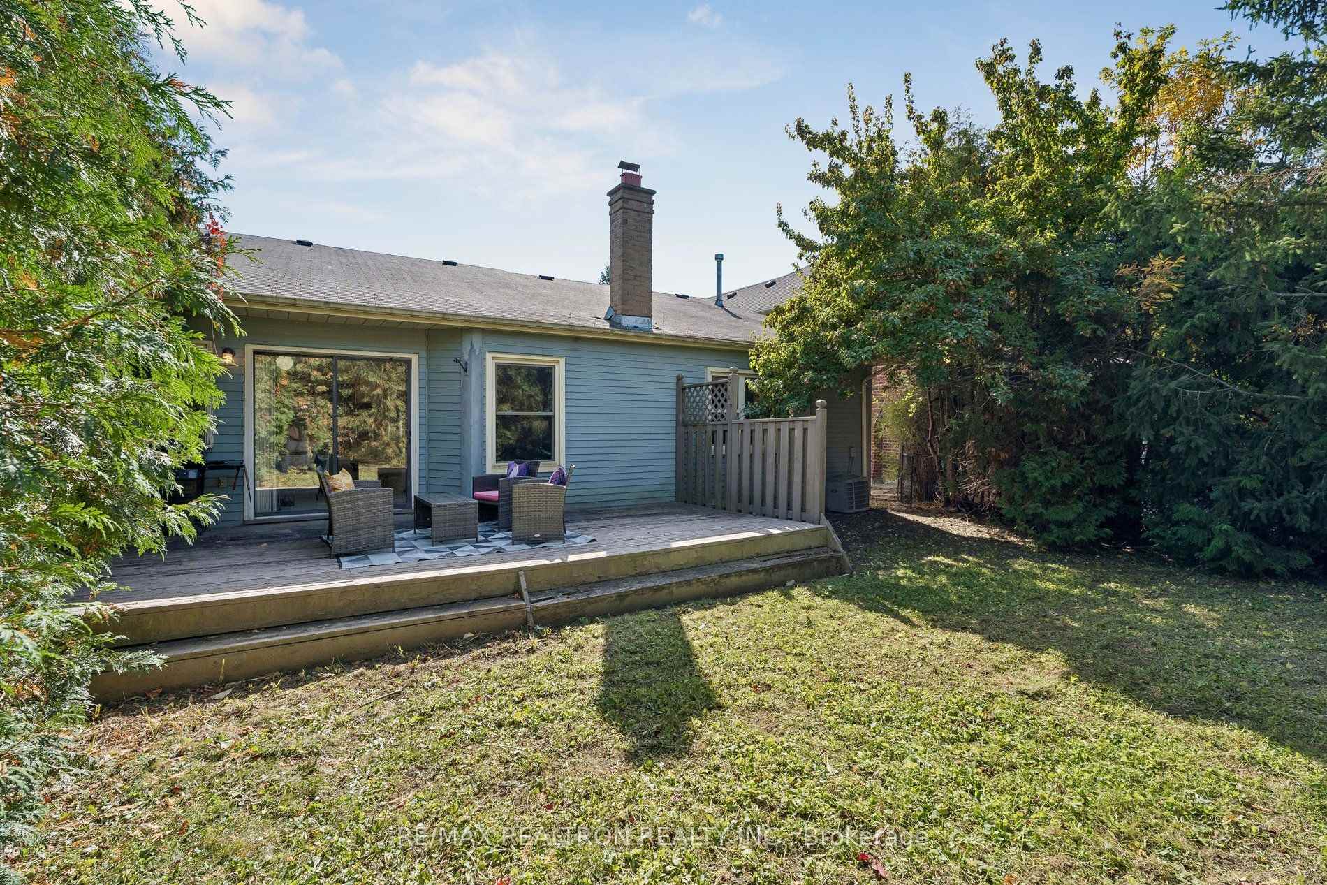 Photo 41 of 87 Peevers Crescent, Newmarket, Glenway Estates — HOMEH