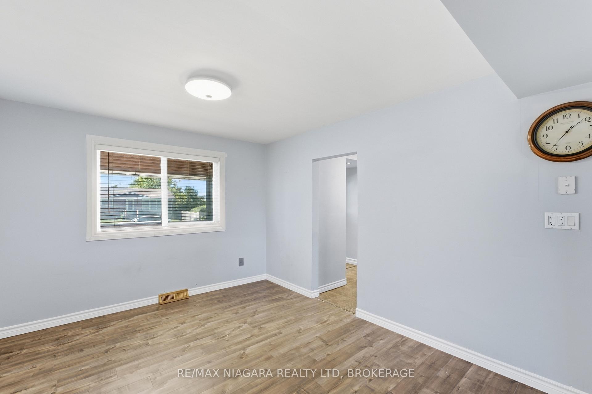 Photo 8 of 163 Champlain Drive, Fort Erie, Central — HOMEH