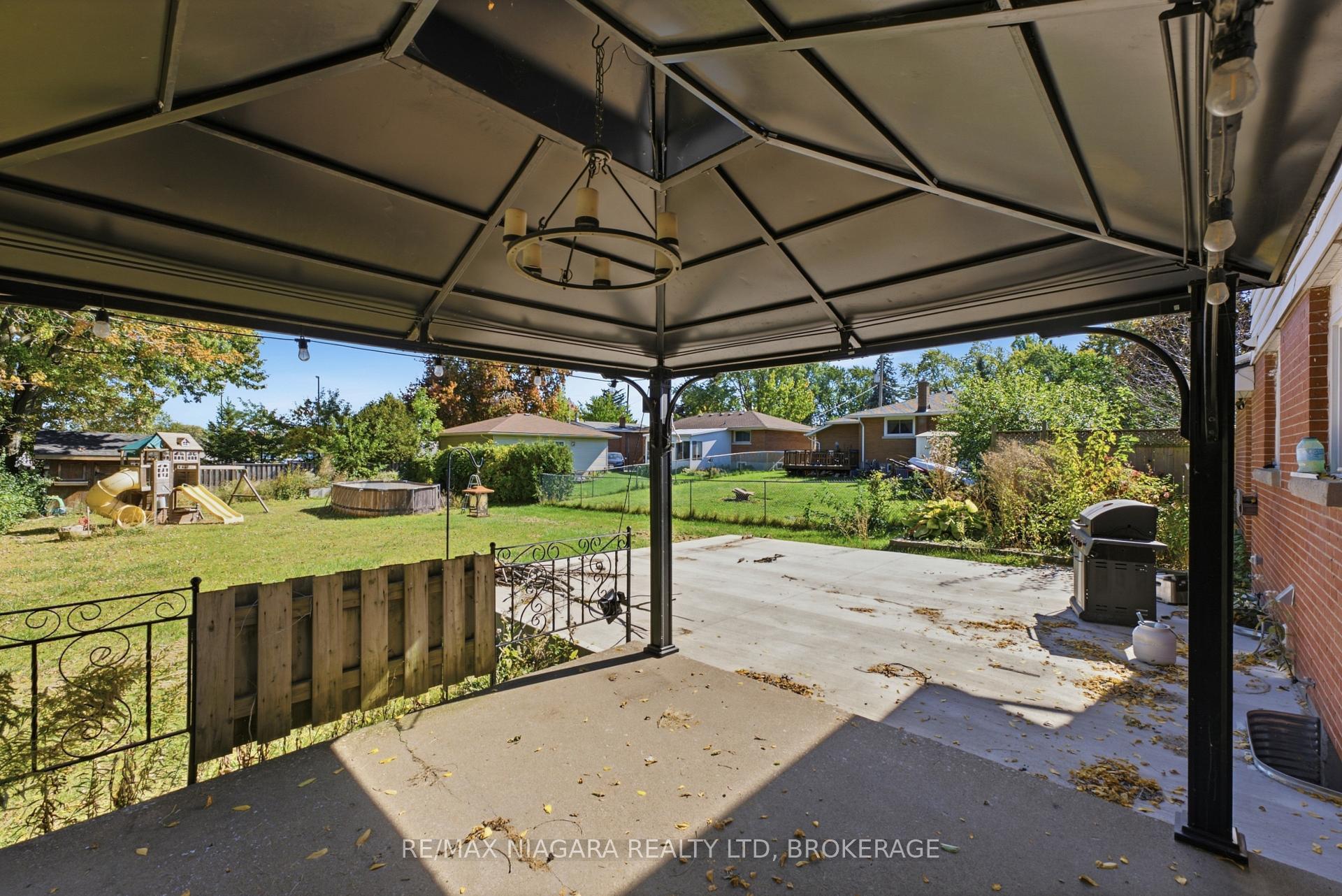 Photo 29 of 163 Champlain Drive, Fort Erie, Central — HOMEH
