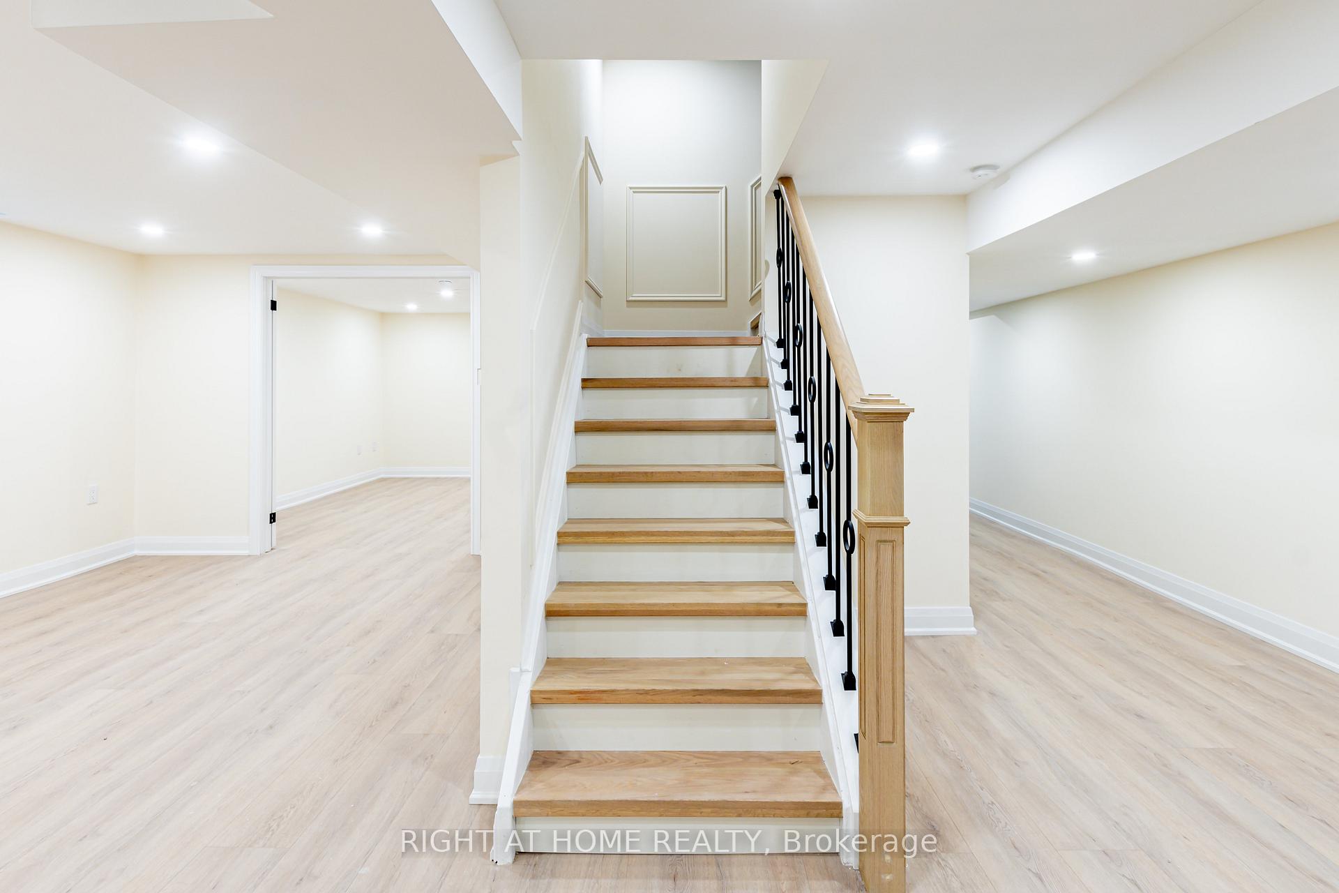 Photo 4 of Unit Basement, 43 Greenbush Place, Whitby, Pringle Creek — HOMEH