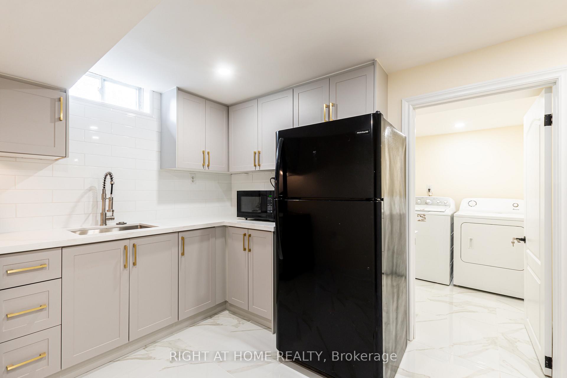 Photo 16 of Unit Basement, 43 Greenbush Place, Whitby, Pringle Creek — HOMEH