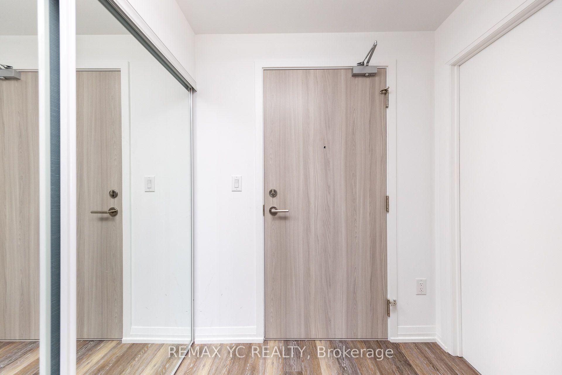 Photo of Unit 2110, 75 Canterbury Place
