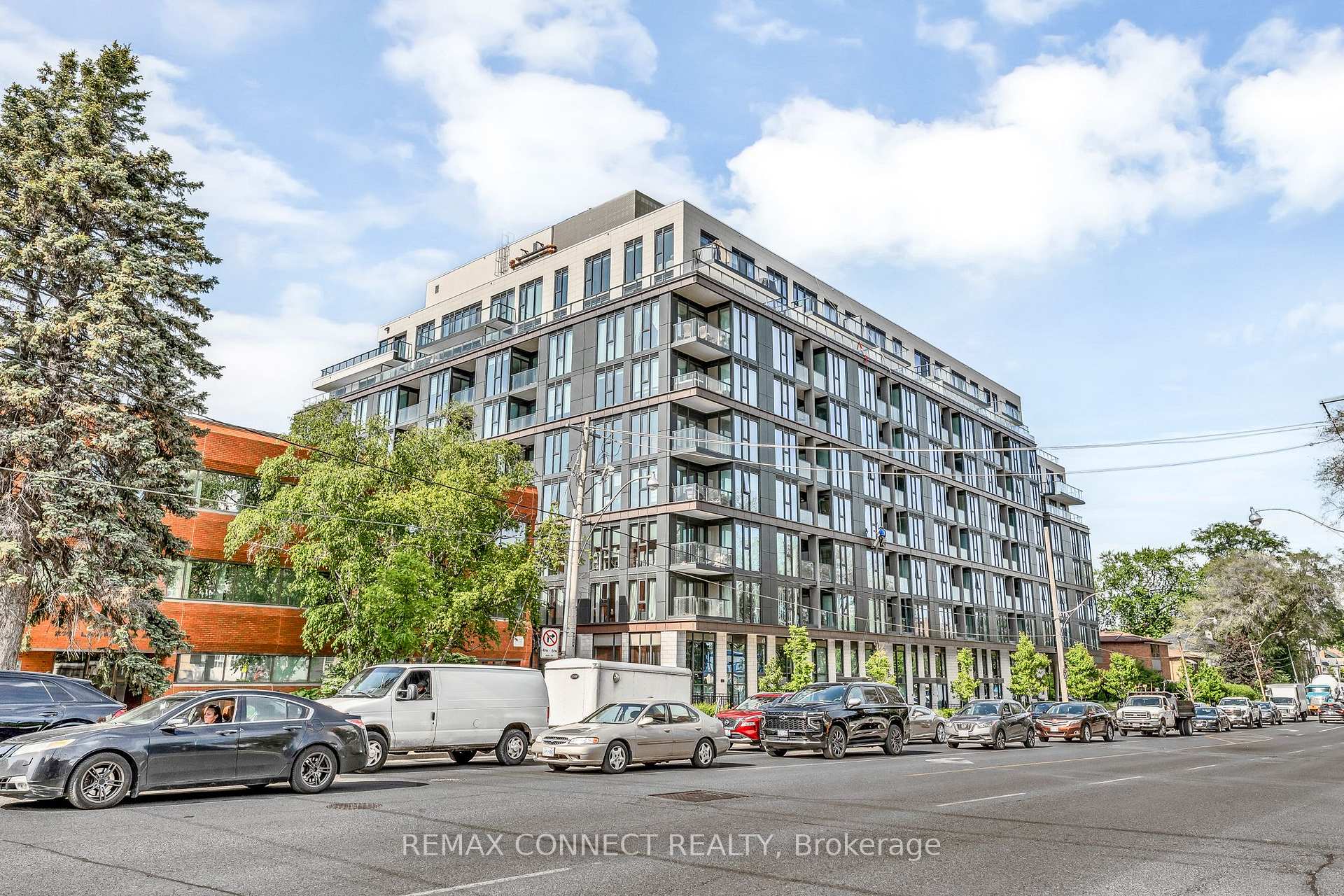 Photo 3 of Unit 504, 250 Lawrence Avenue W, Toronto, Lawrence Park North — HOMEH