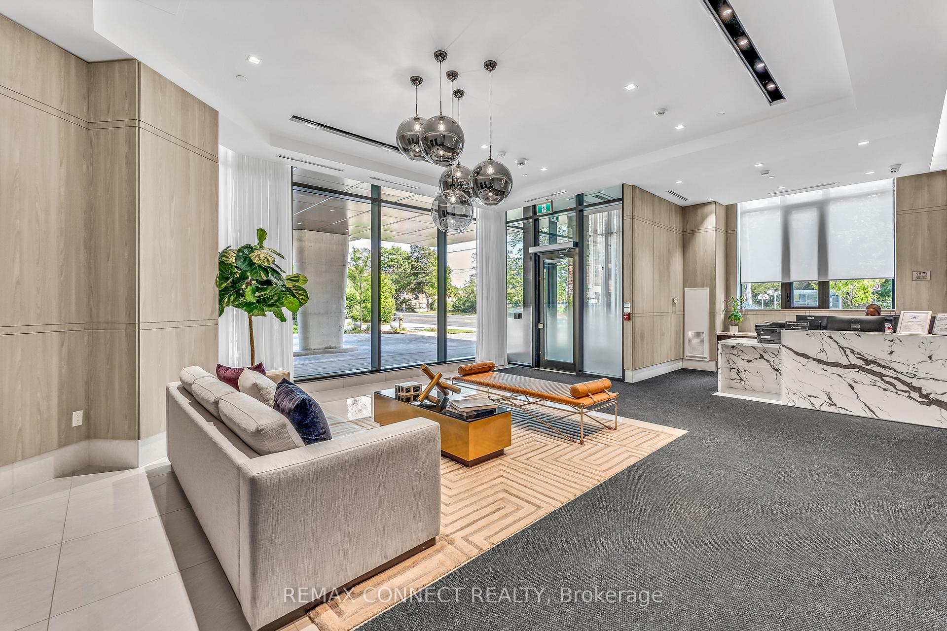 Photo 5 of Unit 504, 250 Lawrence Avenue W, Toronto, Lawrence Park North — HOMEH