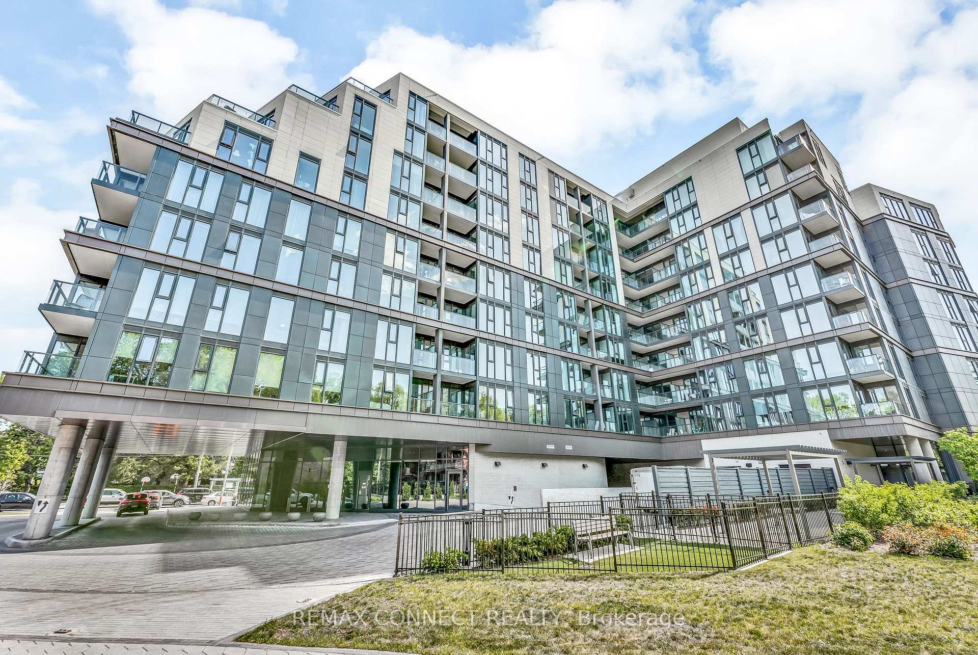 Photo 32 of Unit 504, 250 Lawrence Avenue W, Toronto, Lawrence Park North — HOMEH