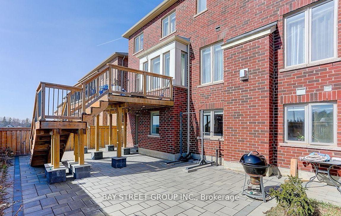 Photo 2 of Unit lower, 17 Ben Sinclair bs Street, East Gwillimbury, Queensville — HOMEH