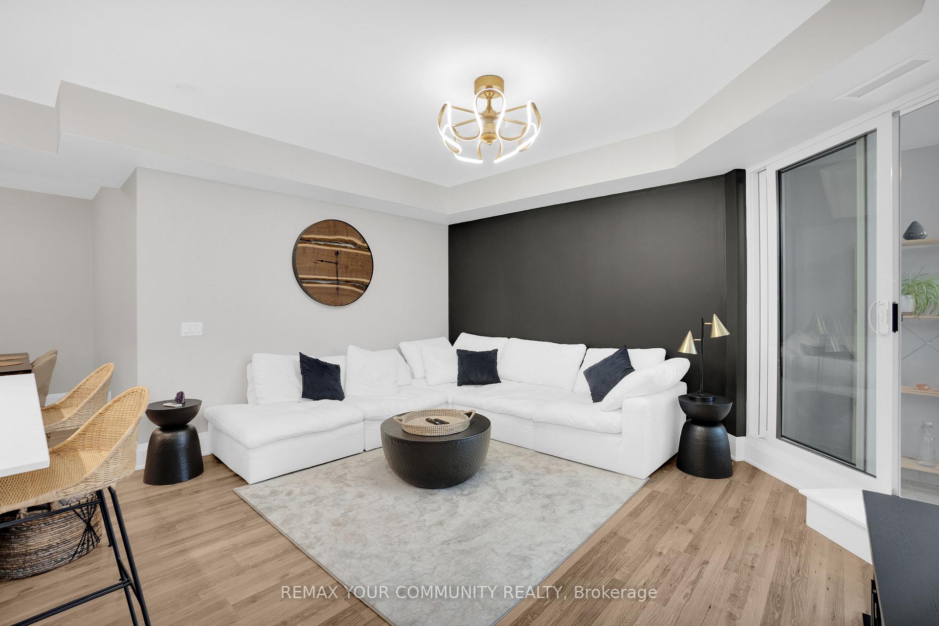 Photo 11 of Unit 523, 9085 Jane Street, Vaughan, Concord — HOMEH