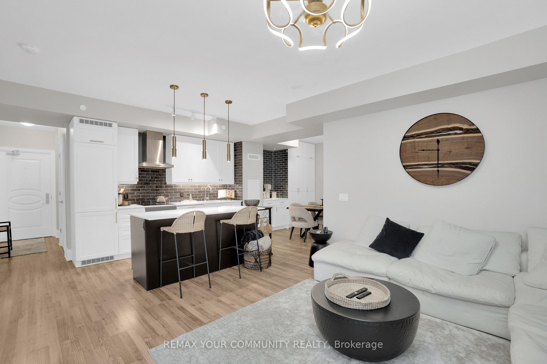 Photo 13 of Unit 523, 9085 Jane Street, Vaughan, Concord — HOMEH
