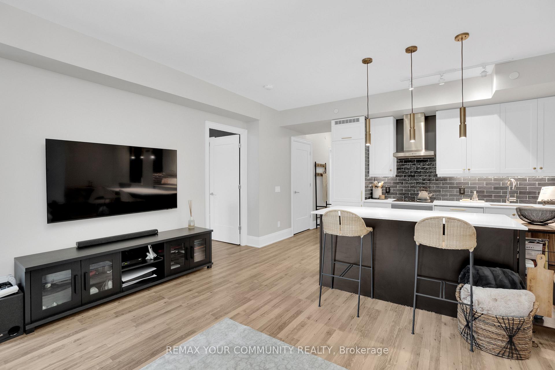 Photo 14 of Unit 523, 9085 Jane Street, Vaughan, Concord — HOMEH