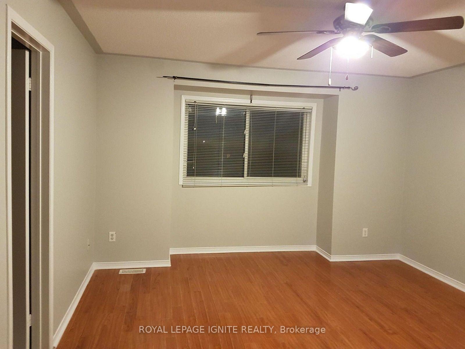 Photo 13 of 26 Roxton Crescent, Brampton, Fletcher's Meadow — HOMEH