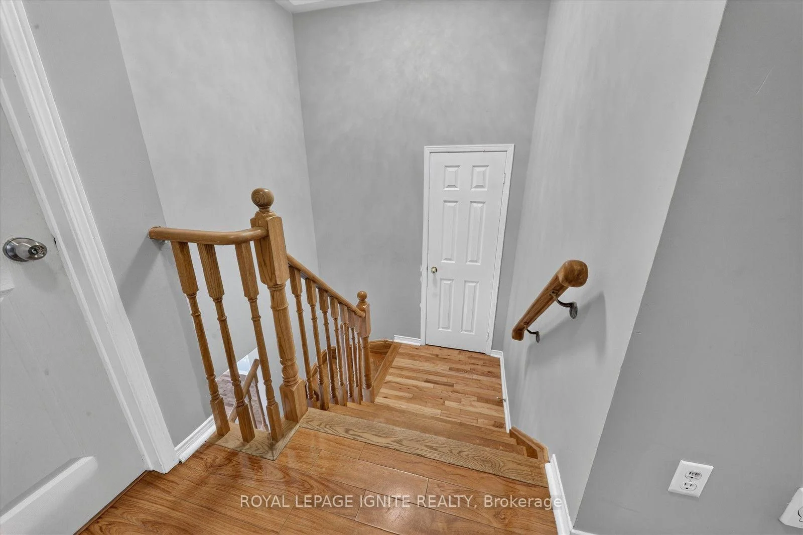 Photo 26 of 26 Roxton Crescent, Brampton, Fletcher's Meadow — HOMEH