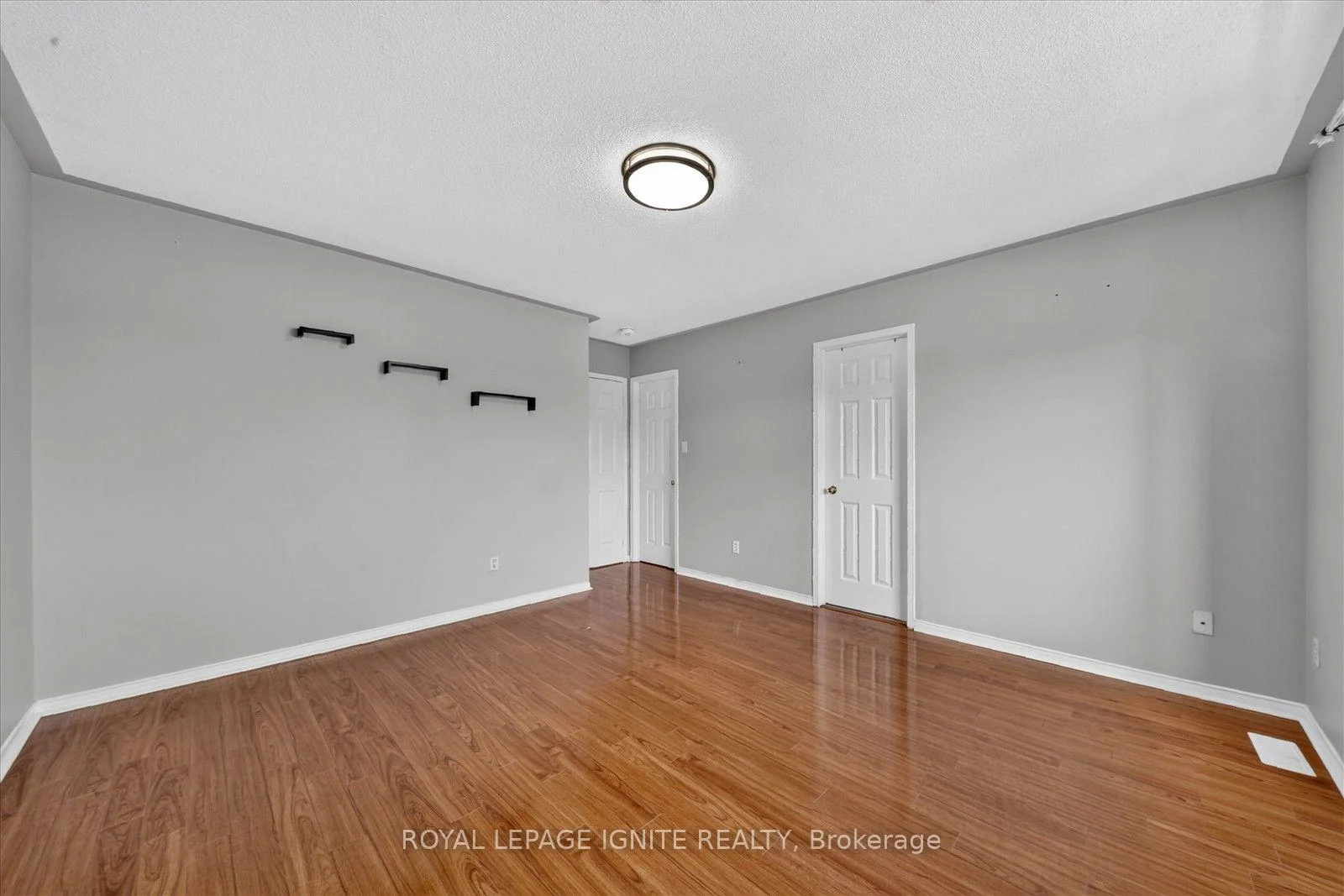 Photo 28 of 26 Roxton Crescent, Brampton, Fletcher's Meadow — HOMEH