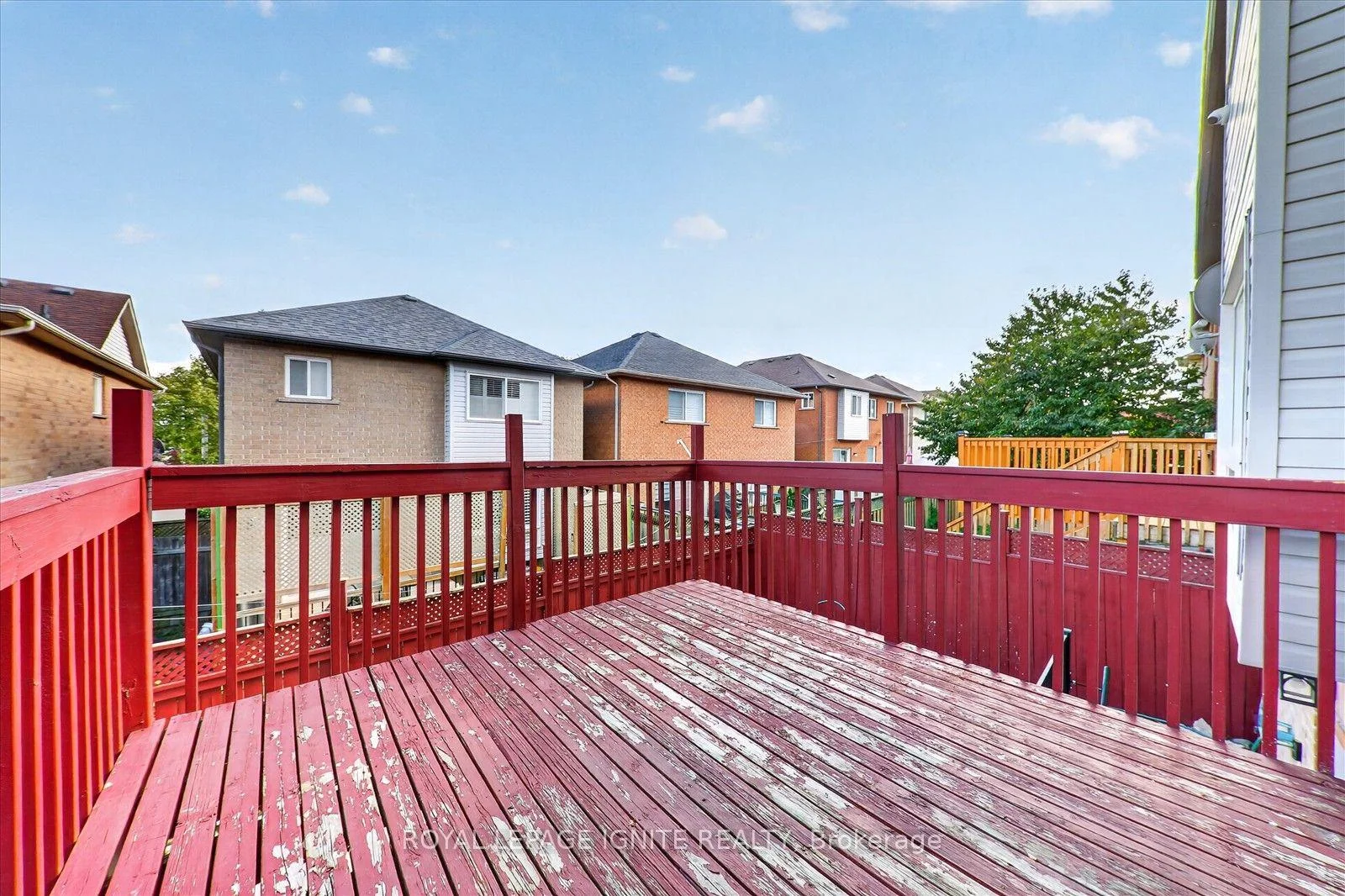 Photo 38 of 26 Roxton Crescent, Brampton, Fletcher's Meadow — HOMEH
