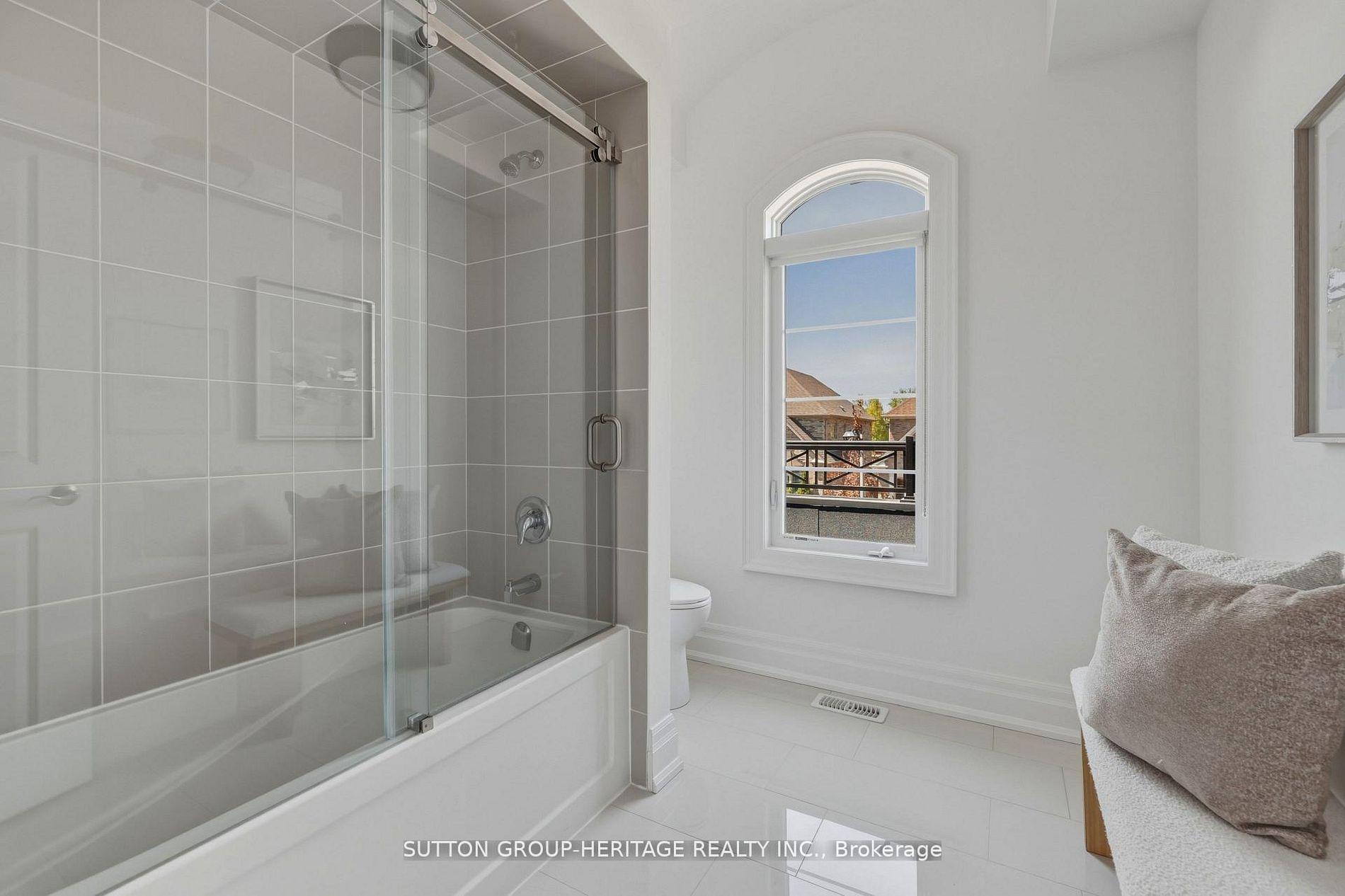Photo 28 of 39 Glengowan Street, Whitby, Taunton North — HOMEH